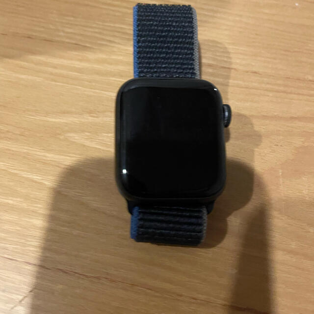 日本人気超絶の Apple Watch SE 40mm アルミニウムブラック 腕時計(デジタル)