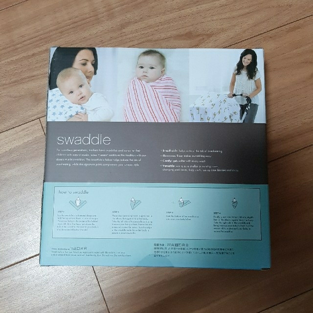 aden+anais(エイデンアンドアネイ)のおくるみ　aden+anaisエイデンアンドアネイ　swaddle キッズ/ベビー/マタニティのこども用ファッション小物(おくるみ/ブランケット)の商品写真