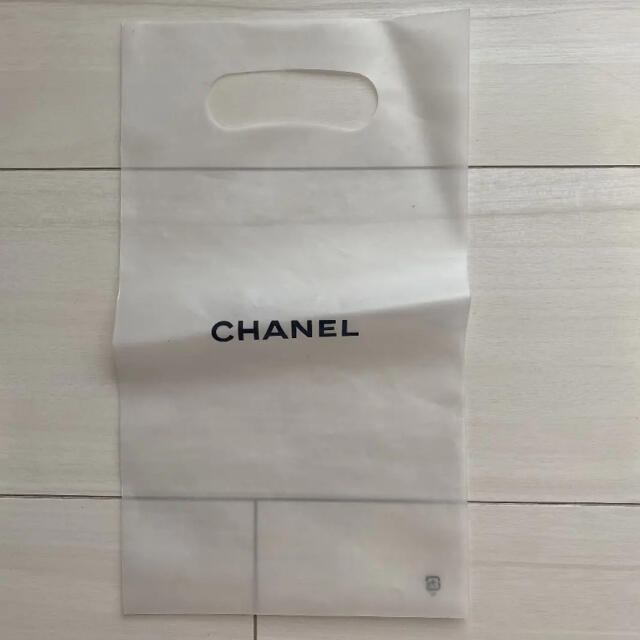 CHANEL(シャネル)のCHANEL シャネル 保存袋　ショッパー　ショップ袋　ビニール　ギフト　包装 レディースのバッグ(ショップ袋)の商品写真
