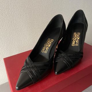 フェラガモ(Ferragamo)のSalvatore Ferragamo black hill 7 cm(ハイヒール/パンプス)