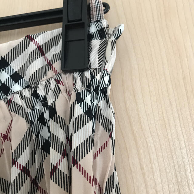 BURBERRY BLUE LABEL(バーバリーブルーレーベル)のバーバリーブルーレーベル　チェックスカート レディースのスカート(ひざ丈スカート)の商品写真