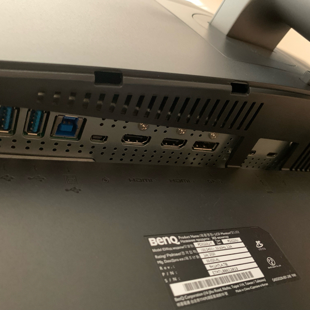 BenQ pdu 中古 .5インチ4kモニターの通販 by K's shop｜ラクマ