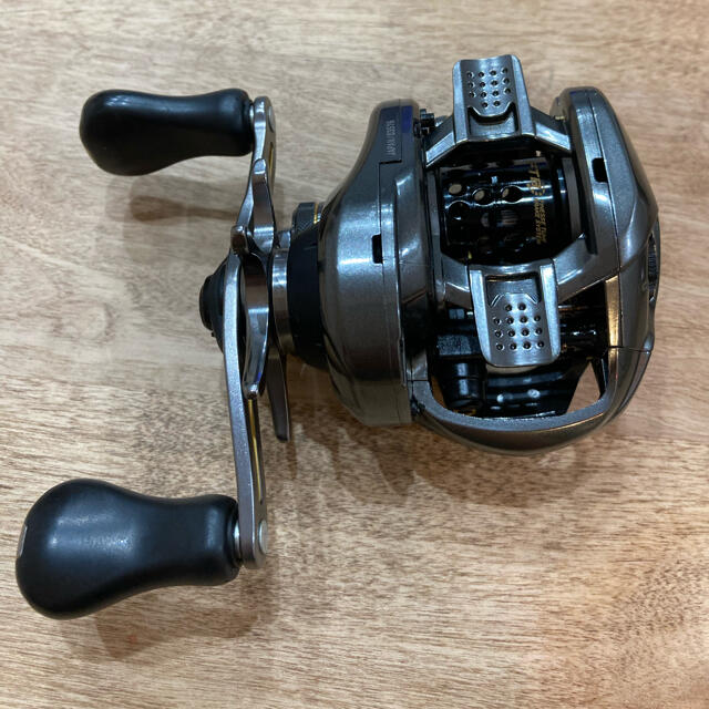 SHIMANO(シマノ)の※ケンケン様専用※アルデバランBFS XG レフト スポーツ/アウトドアのフィッシング(リール)の商品写真