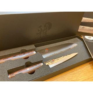 ツヴィリングジェイエーヘンケルス(Zwilling J.A. Henckels)の【新品未使用】ツヴィリングMIYABI 6000MCT 三徳包丁・小刀２本セット(調理道具/製菓道具)