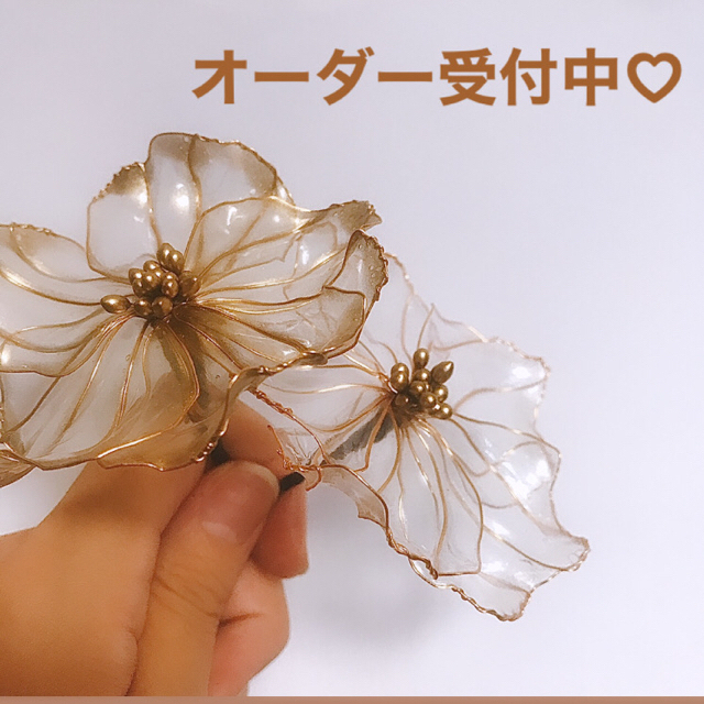 alambre ヘアアクセサリー　ゴールド花びら