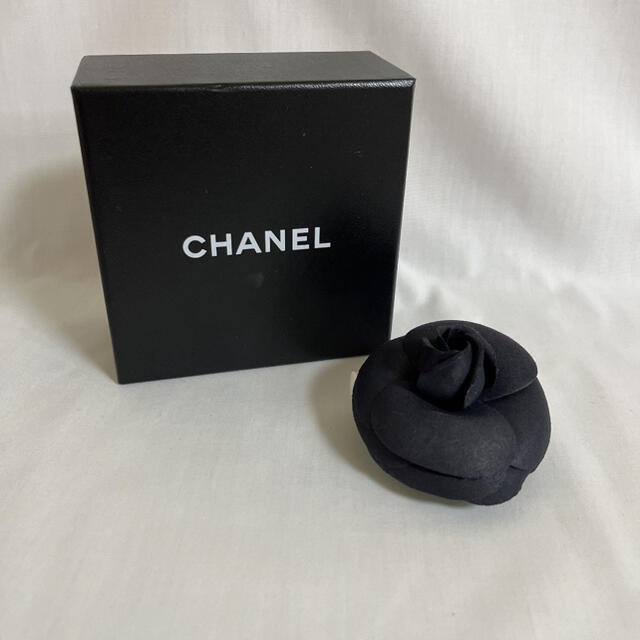 CHANEL カメリア ブローチ コサージュ-