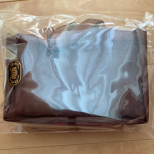FEILER(フェイラー)のフェイラー マナマナ  スパバッグ　ベージュ　新品未使用 レディースのバッグ(トートバッグ)の商品写真