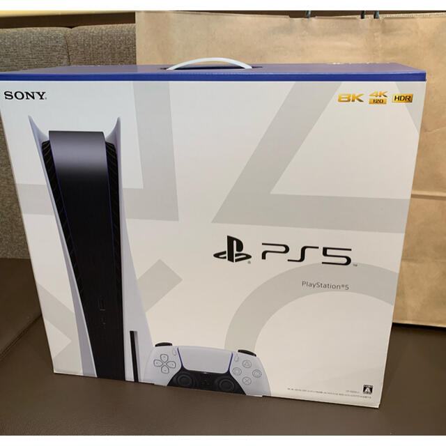 PlayStation(プレイステーション)の新品、未開封 PS5 PlayStation5 本体通常版 エンタメ/ホビーのゲームソフト/ゲーム機本体(家庭用ゲーム機本体)の商品写真
