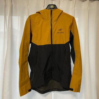 アークテリクス(ARC'TERYX)の★希少の日本限定カラー アークテリクス ゼータ SL    MEN'S  Ｓ(マウンテンパーカー)