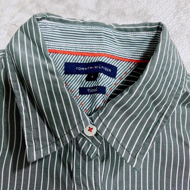 TOMMY HILFIGER(トミーヒルフィガー)のtommy ストライプ　シャツ レディースのトップス(シャツ/ブラウス(長袖/七分))の商品写真