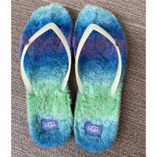 アグ(UGG)の美品　ugg サンダル(サンダル)