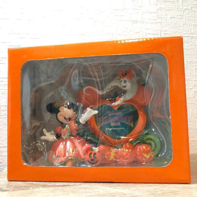 Disney(ディズニー)の未使用美品☆Disneyハロウィン☆2005ミニーマウス3D写真立て☆ エンタメ/ホビーのおもちゃ/ぬいぐるみ(キャラクターグッズ)の商品写真