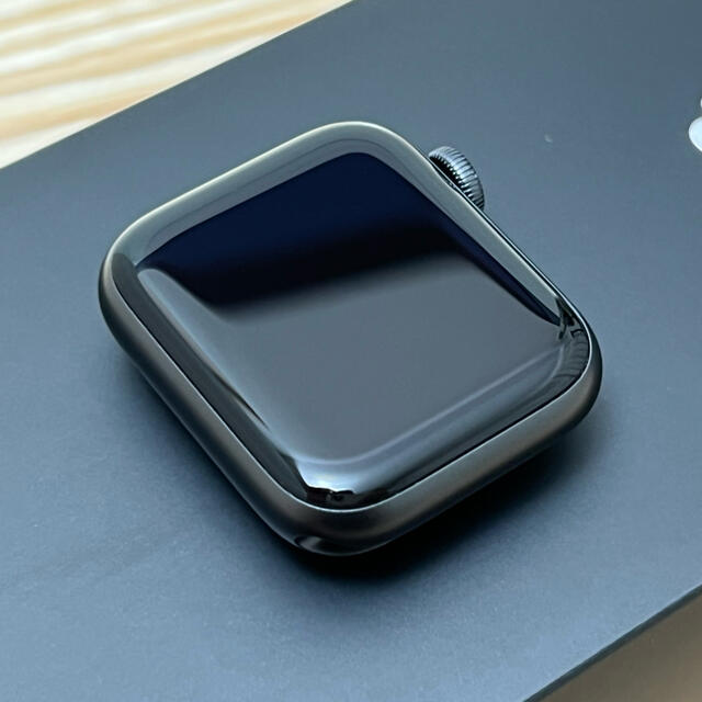 Apple Watch(アップルウォッチ)のApple Watch Nike Series 6 GPS 40mm グレイ スマホ/家電/カメラのスマホアクセサリー(その他)の商品写真