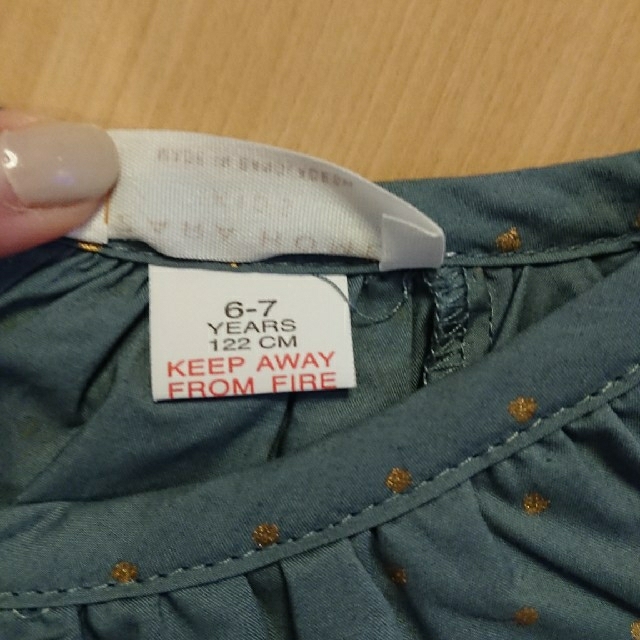 ZARA KIDS 【タイムセール】未使用【女の子120㎝】ZARA KIDS チュニックの通販 by tomatom ZARA キッズ 120 チュニックシャツ
