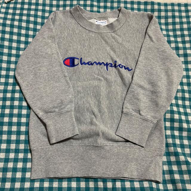 Champion(チャンピオン)のチャンピオン　130サイズ　スウェット キッズ/ベビー/マタニティのキッズ服女の子用(90cm~)(Tシャツ/カットソー)の商品写真