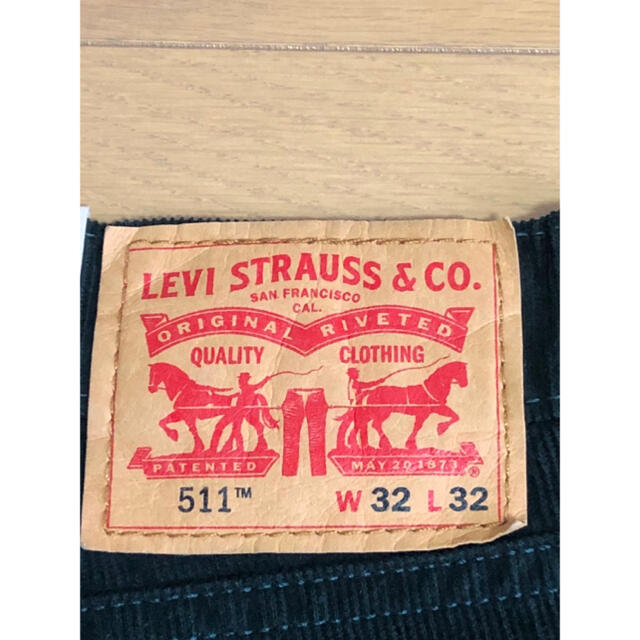 Levi's 511 SLIM FIT COUDUROY 4