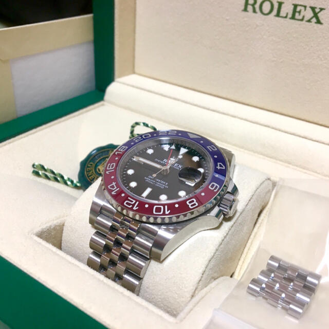 美品 ロレックス GMTマスターII 126710BLRO ペプシ 赤青② メンズの時計(腕時計(アナログ))の商品写真