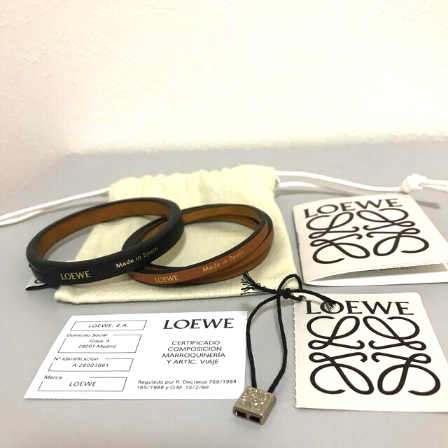 LOEWE - ロエベ ダブルバングルセット クラシックカーフの通販 by ぷー ...