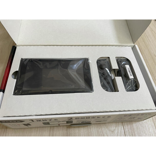 Nintendo Switch(ニンテンドースイッチ)のNintendo Switch本体　中古 エンタメ/ホビーのゲームソフト/ゲーム機本体(家庭用ゲーム機本体)の商品写真