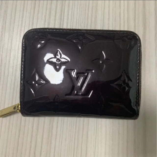 LOUIS VUITTON(ルイヴィトン)のルイ ヴィトン 財布　ヴェルニ レディースのファッション小物(財布)の商品写真