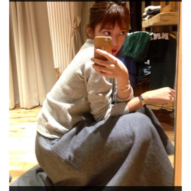 TODAYFUL(トゥデイフル)のtodayful スウェット チュールスカート   新品タグ付き　吉田玲香 レディースのスカート(ロングスカート)の商品写真