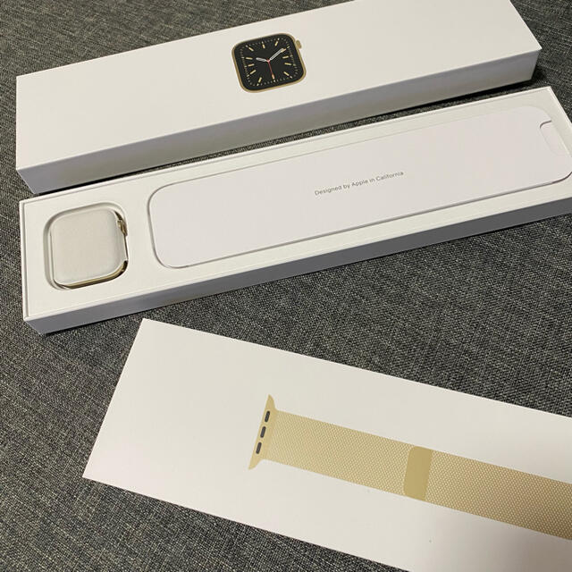 Apple Watch(アップルウォッチ)のApple Watch 6 GPS +Cellular 40mm ゴールド メンズの時計(腕時計(デジタル))の商品写真