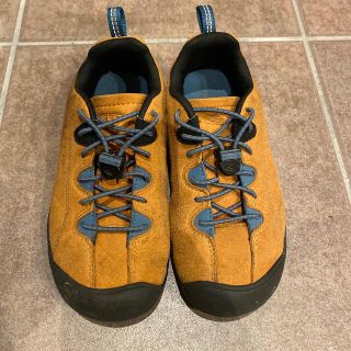 KEEN JASPER スニーカー　23.5cm