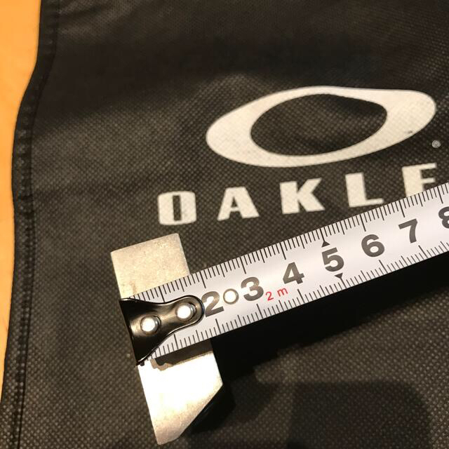 Oakley(オークリー)のgaiao様専用⭐︎オークリー ペーパースタンド&ショップ袋　プラスおまけ付き。 メンズのファッション小物(その他)の商品写真