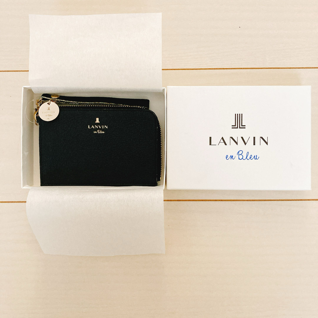 LANVIN en Bleu(ランバンオンブルー)のLANVIN フラグメントケース レディースのファッション小物(財布)の商品写真