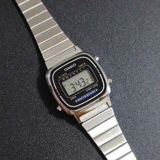 カシオ(CASIO)の【新品】CASIO カシオ　デジタル腕時計 　ステンレス チープカシオ　レディー(腕時計)