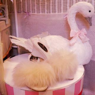 Swankiss - foofoo slippers ファーサンダル の通販 by もくちゃん's