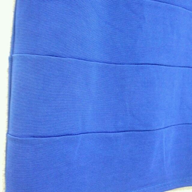 MURUA(ムルーア)のムルーア★ロイヤルブルータイトスカート レディースのスカート(ミニスカート)の商品写真