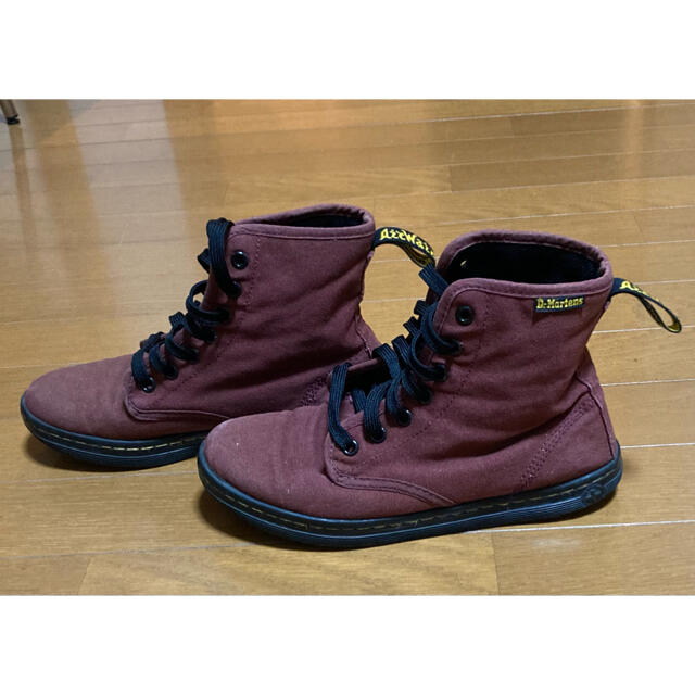 Dr.Martens(ドクターマーチン)のDr.Martens SHOREDITCH ショアディッチ 箱あり UK4 レディースの靴/シューズ(スニーカー)の商品写真