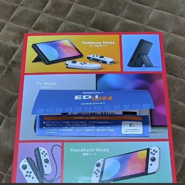 Nintendo Switch(ニンテンドースイッチ)のニンテンドースイッチ　有機ELモデル　ホワイト　Nintendo Switch　 エンタメ/ホビーのゲームソフト/ゲーム機本体(家庭用ゲーム機本体)の商品写真