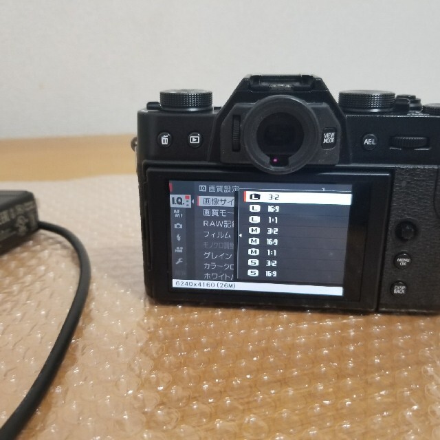 Fujifilm x-t30 スマホ/家電/カメラのカメラ(ミラーレス一眼)の商品写真