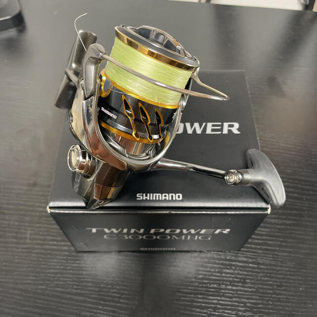 魅力的な SHIMANO C3000MHG PAWER シマノ　ツインパワー　TWIN - リール