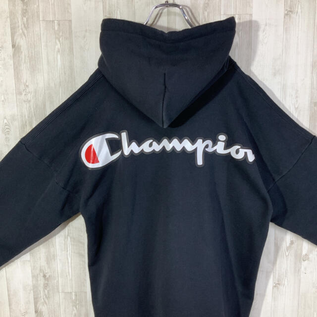 Champion(チャンピオン)の【センター刺繍】チャンピオン バックロゴ 定番カラー 肉厚 スウェットパーカー メンズのトップス(パーカー)の商品写真