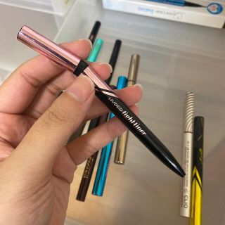 メイベリン(MAYBELLINE)のアイライナー(アイライナー)