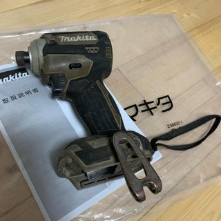 マキタ(Makita)のマキタ　インパクトドライバー　TD171D(その他)