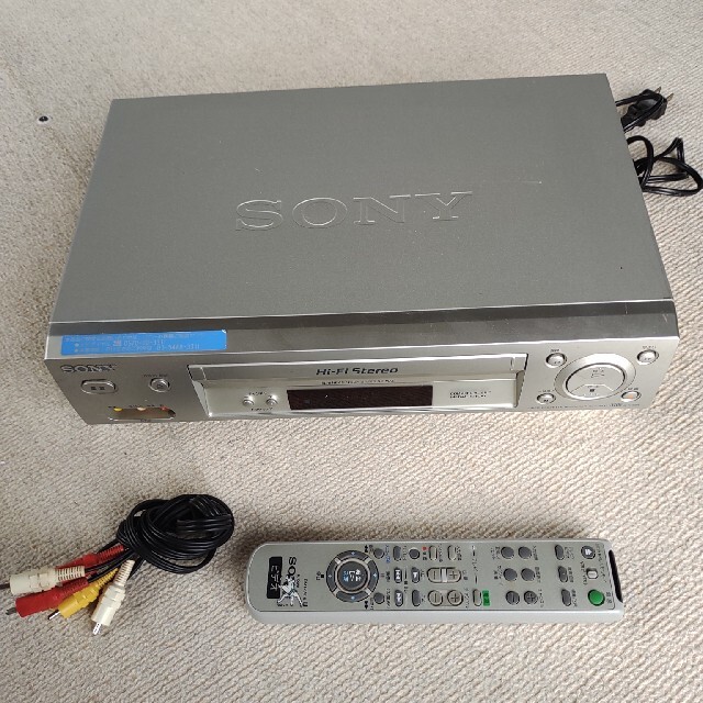 ビデオデッキ　Sony  SLV-NX11