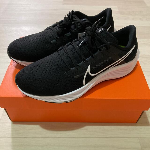 NIKE(ナイキ)の未使用品　NIKE AIR ZOOM PEGASUS 38  27センチ スポーツ/アウトドアのランニング(シューズ)の商品写真