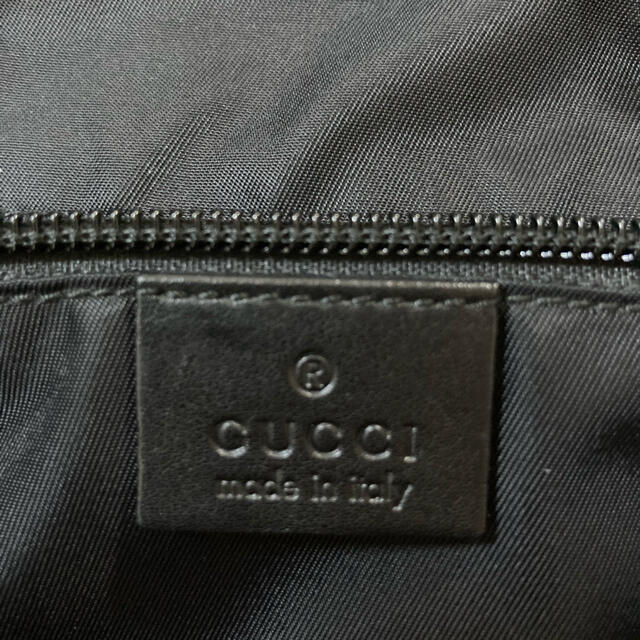 Gucci(グッチ)の【MACO様専用】GUCCI  グッチ　ショルダーバッグ メンズのバッグ(ショルダーバッグ)の商品写真