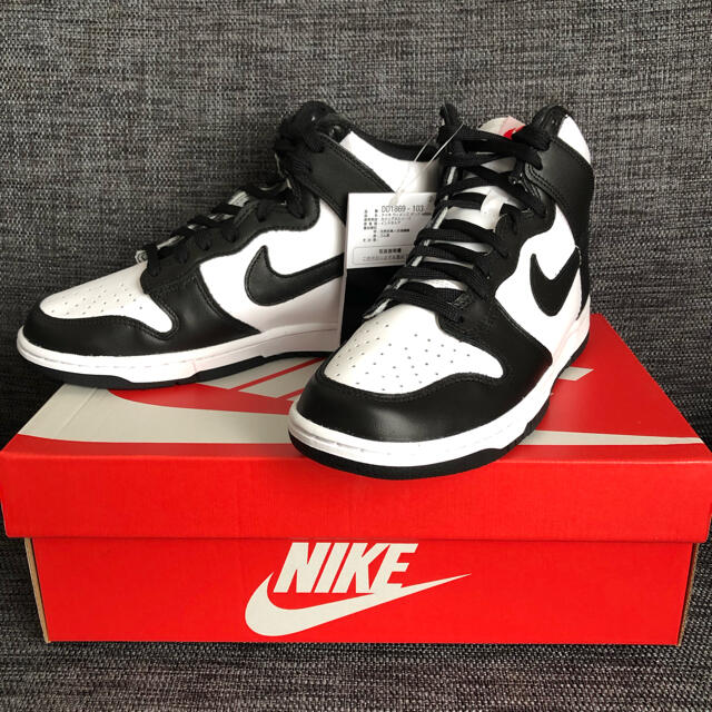 NIKE WMNS DUNK HIGH "BLACK AND WHITE"25㎝状態