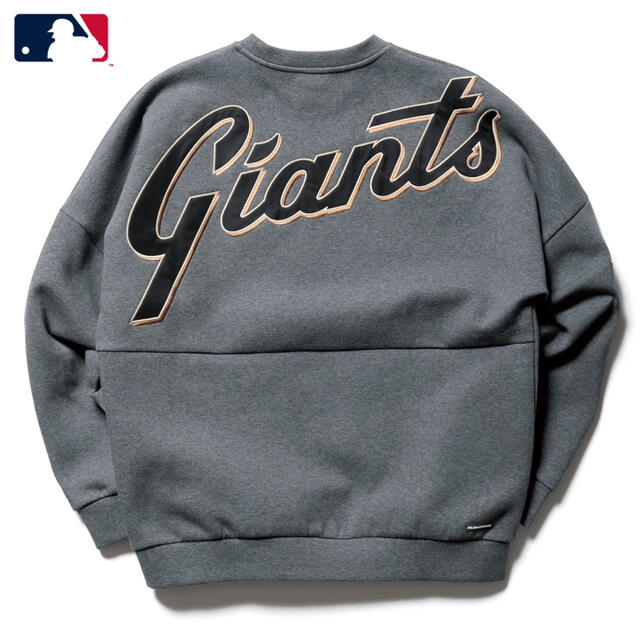 F.C.R.B.(エフシーアールビー)のFCRB MLB TOUR TECH KNIT BIG CREWNECK  メンズのトップス(スウェット)の商品写真