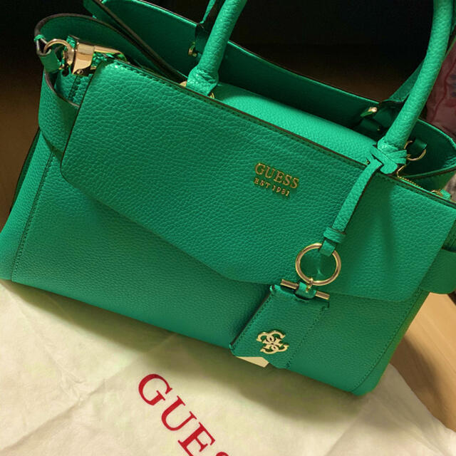 GUESS(ゲス)のGUESS バック 鞄 レディースのバッグ(ハンドバッグ)の商品写真