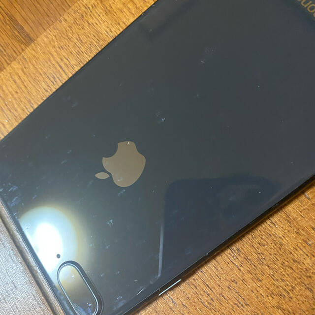 iPhone8 Plus BLACK 傷多めの為格安