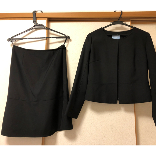 THE SUIT COMPANY(スーツカンパニー)のスーツカンパニー　ノーカラースカートスーツ　４０ レディースのフォーマル/ドレス(スーツ)の商品写真