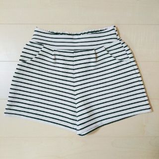 シマムラ(しまむら)の未使用 しまむら ボーダー ショートパンツ M(ショートパンツ)