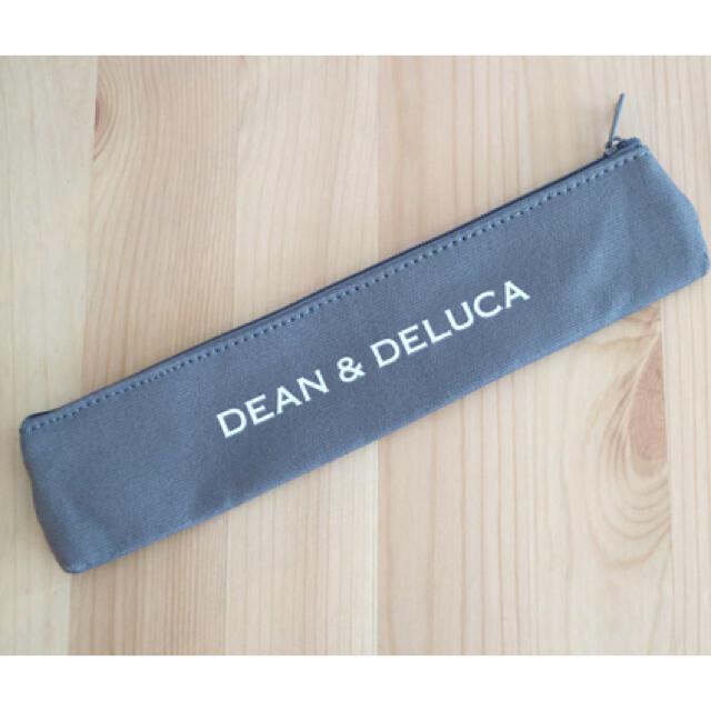 DEAN & DELUCA(ディーンアンドデルーカ)の〈値下げしました！〉DEAN &DELUCA ランチバッグ&カトラリーポーチ レディースのファッション小物(ポーチ)の商品写真