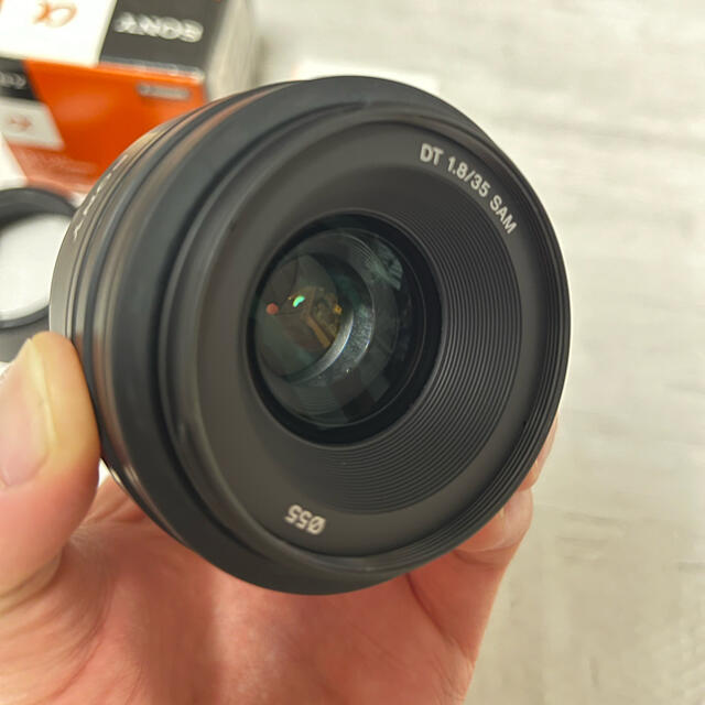 SONY(ソニー)のSONY 単焦点　SAL35F18 DT35 F1.8 aマウント スマホ/家電/カメラのカメラ(レンズ(単焦点))の商品写真